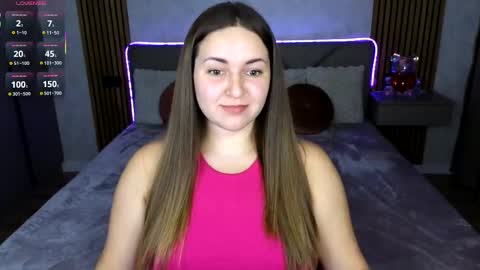 Snapshot of katelyn_sweety chatting on October 19, 8:00 pm Katelyn online show from October 19, 8:00 pm