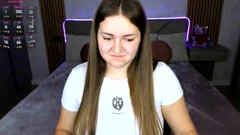 Snapshot of katelyn_sweety chatting on October 9, 6:45 pm Katelyn online show from October 9, 6:45 pm