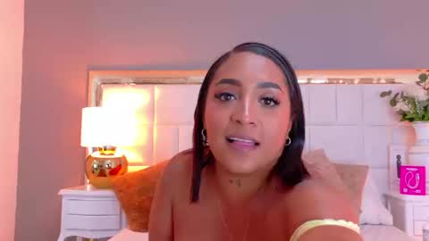 Snapshot of katevenegas chatting on September 23, 11:03 pm Kate Venegas online show from September 23, 11:03 pm