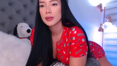 Snapshot of kathalove_1 chatting on March 4, 6:26 am Klove online show from March 4, 6:26 am