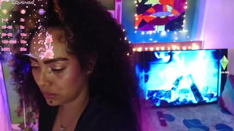 Snapshot of katherincastillo chatting on October 5, 8:41 am katherin online show from October 5, 8:41 am