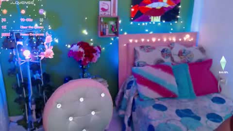 Snapshot of katherincastillo chatting on October 7, 4:17 am katherin online show from October 7, 4:17 am