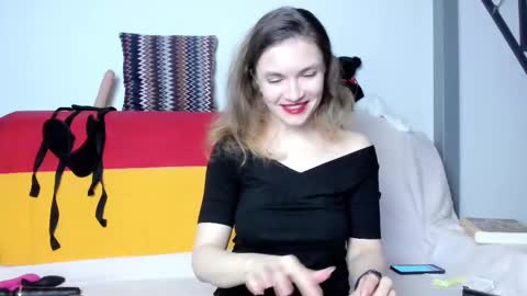 Snapshot of katherinemidnight chatting on February 20, 3:41 pm Katherine online show from February 20, 3:41 pm
