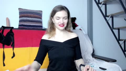 Snapshot of katherinemidnight chatting on January 23, 3:43 pm Katherine online show from January 23, 3:43 pm