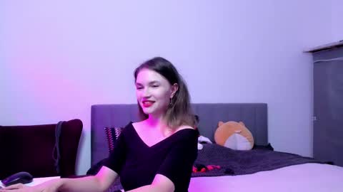 Snapshot of katherinemidnight chatting on October 16, 3:47 pm Katherine online show from October 16, 3:47 pm