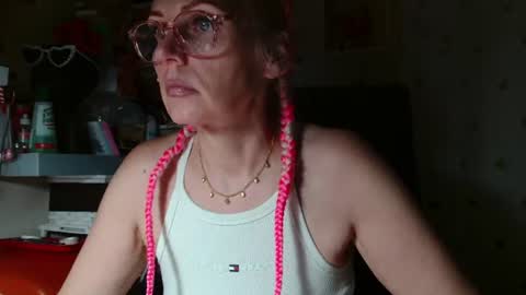 Kathleen online show from June 25, 5:58 pm