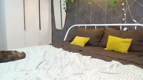 KathrineBerry online show from July 28, 4:21 am