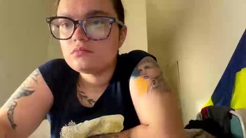 katia9986 online show from May 15, 9:28 pm