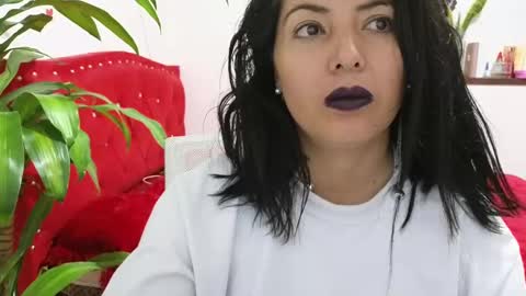 Snapshot of katia_collins chatting on March 12, 3:07 pm Katia collins online show from March 12, 3:07 pm