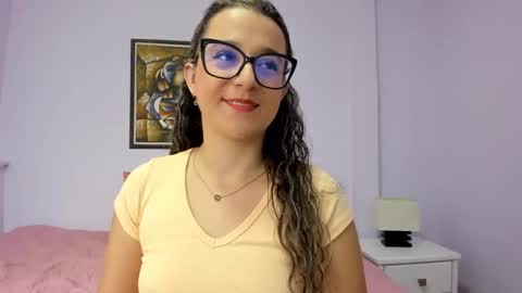 Snapshot of katia_foxx chatting on January 14, 12:24 pm Khaterine online show from January 14, 12:24 pm