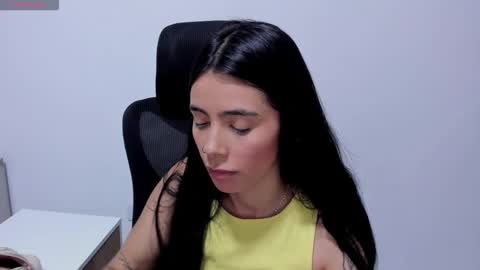 Katia  online show from February 18, 4:28 pm