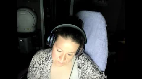 Katie online show from October 1, 2:27 am