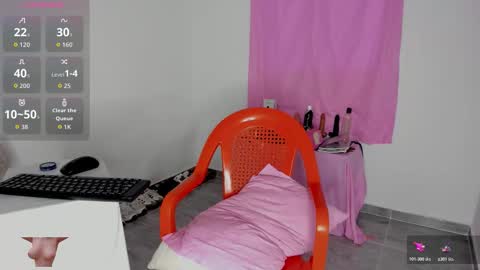 katie_perry18 online show from November 13, 10:58 am