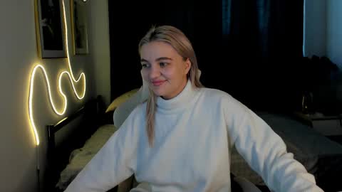 Katie online show from February 28, 6:24 am