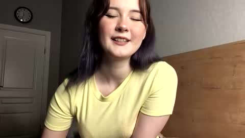Snapshot of katlynaccerman chatting on September 22, 4:33 am Katlyn online show from September 22, 4:33 am
