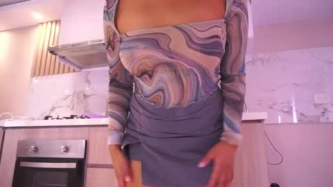 Follow me on instagram and twitter as correaktnees online show from February 5, 7:33 am