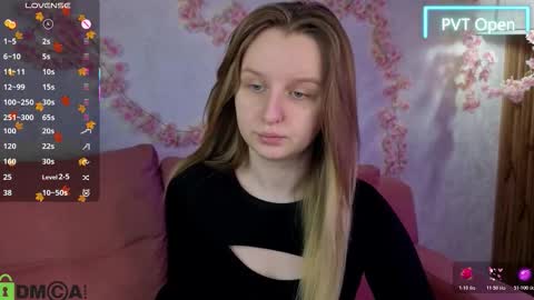 Katrina Bail online show from December 1, 2:04 am