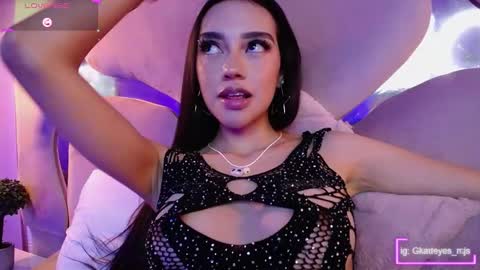 ..  .. online show from February 28, 7:46 pm