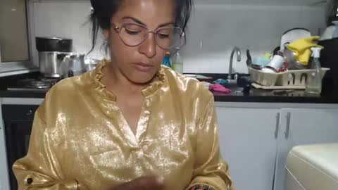 KattleyaGrey online show from January 14, 8:25 pm