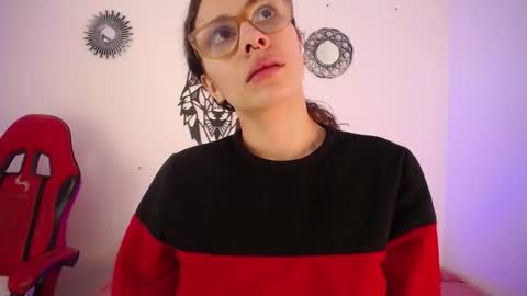 Katy Van online show from November 4, 8:36 pm