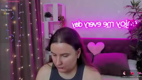 Kate online show from June 23, 4:32 am