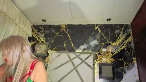 katy  online show from December 3, 11:45 am