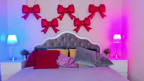 katymeaw online show from August 5, 3:13 am