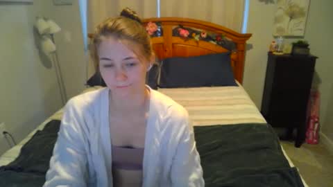 Katy online show from January 30, 1:11 am