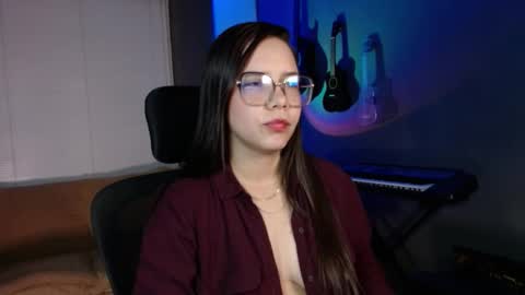 Kay online show from January 16, 4:19 am