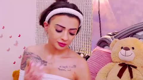 Kaya Belle online show from June 10, 4:33 am