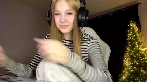 Amia online show from February 3, 5:39 pm