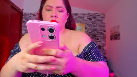 Snapshot of kayla_morgan_ chatting on February 20, 8:28 am Kayla online show from February 20, 8:28 am