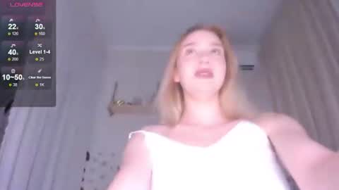 Kayla online show from July 15, 3:06 pm
