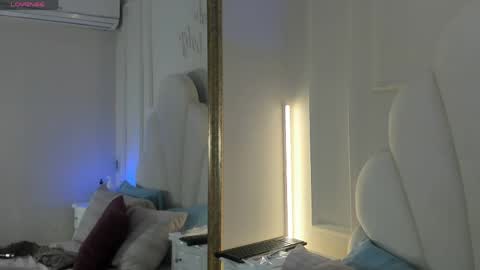 kaylachannell online show from May 3, 3:43 am