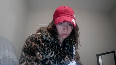 kaylaelizabeth97 online show from April 21, 3:46 am