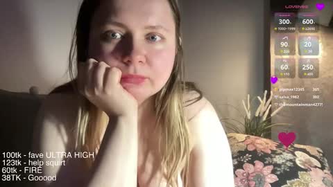 Kayla online show from May 15, 11:29 pm