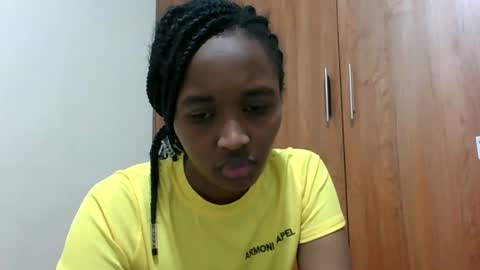 kaylar online show from July 30, 4:19 pm
