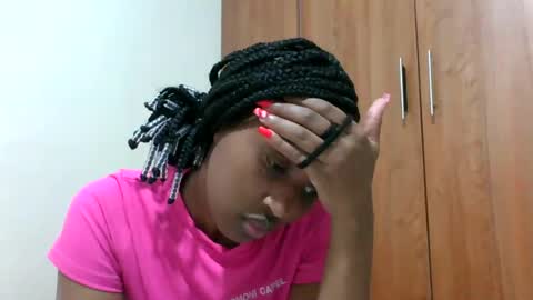 kaylar online show from July 10, 7:03 pm