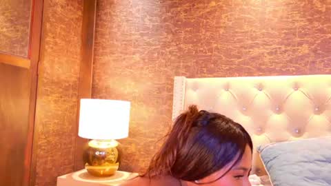  KAYLIE  online show from July 17, 12:15 am