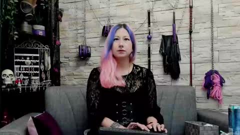 Miss Kazia online show from November 7, 2:33 pm