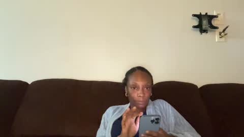 Keephimcum69me online show from September 11, 6:08 pm