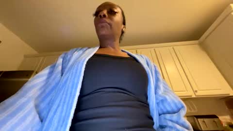Keephimcum69me online show from May 18, 4:51 am