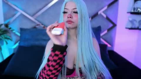 Keidy Monday to Saturday from 200 pm to 810pm  UTC-5 Colombia Time online show from October 30, 9:05 pm