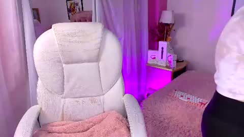    online show from June 26, 3:41 am
