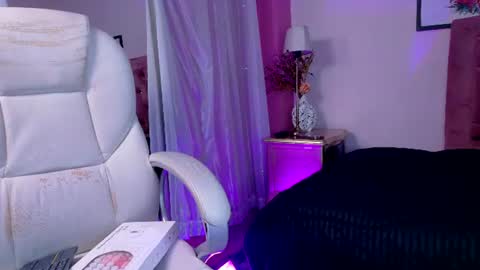    online show from June 23, 3:15 am