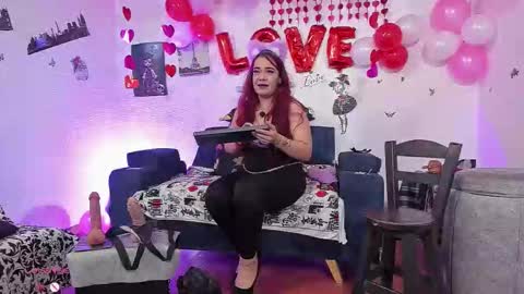 KEILA J online show from February 21, 9:43 am