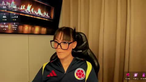 Keily brox online show from July 8, 4:47 am