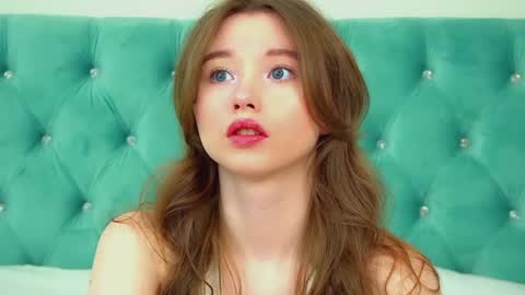 Keira online show from June 14, 6:03 am
