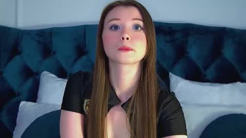 Keira online show from February 8, 6:17 am