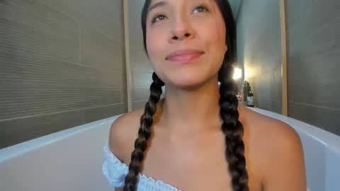 Snapshot of keiry_gonzalez11_aws chatting on September 16, 2:41 am keiry_gonzalez11_aws online show from September 16, 2:41 am